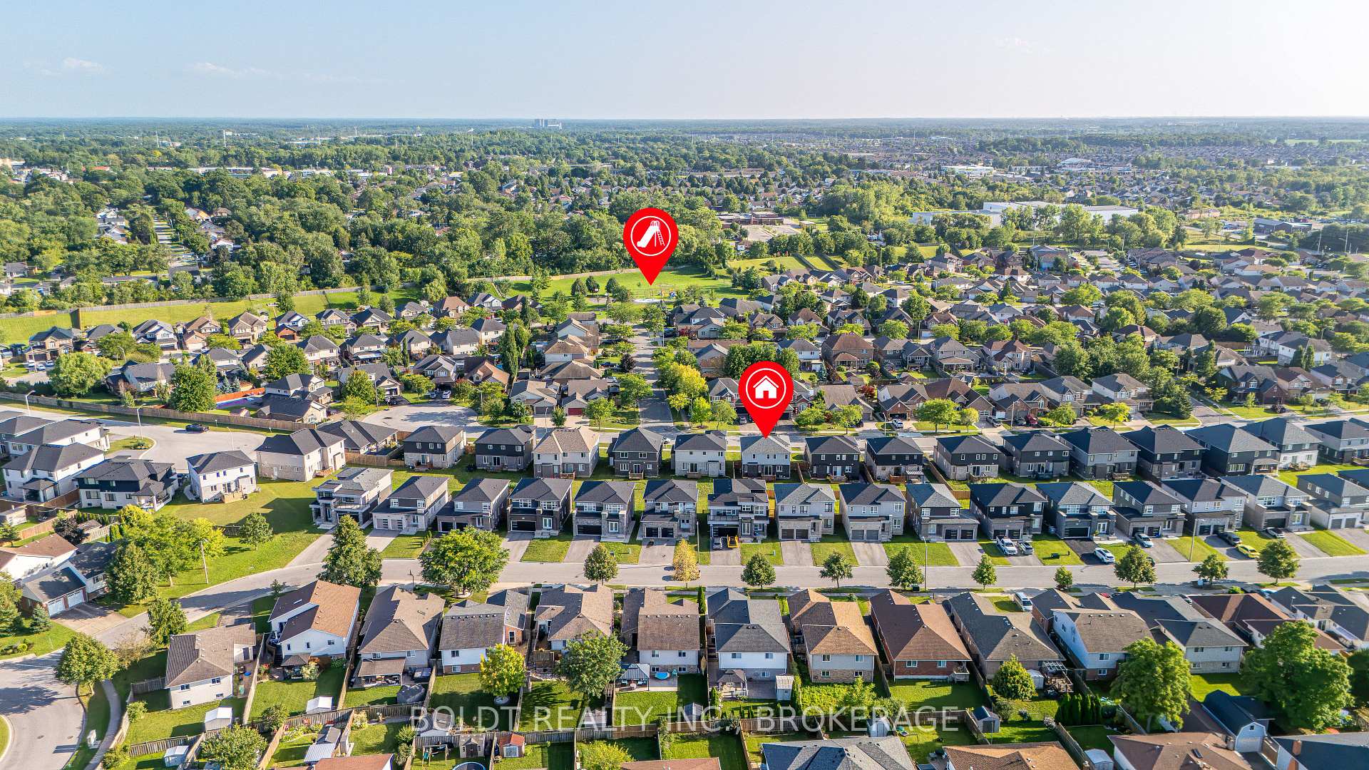 Photo 42 of 8037 Brookside Drive, Niagara Falls, Ascot — HOMEH