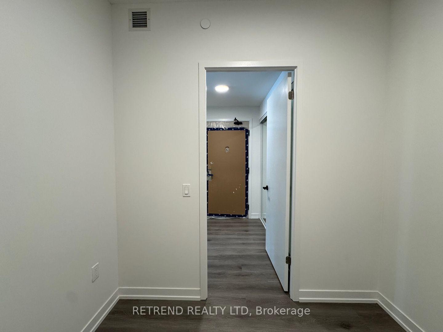 Photo 15 of Unit 4001, 225 Commerce Street E, Vaughan, Vaughan Corporate Centre — HOMEH