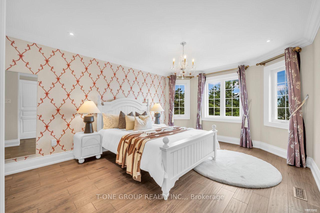 Photo 36 of 47 Hillhurst Drive, Richmond Hill, Bayview Hill — HOMEH