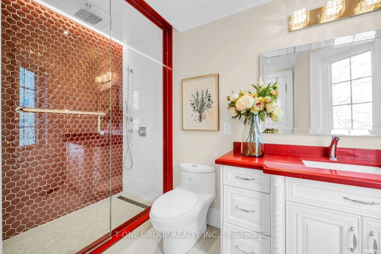 Photo 38 of 47 Hillhurst Drive, Richmond Hill, Bayview Hill — HOMEH
