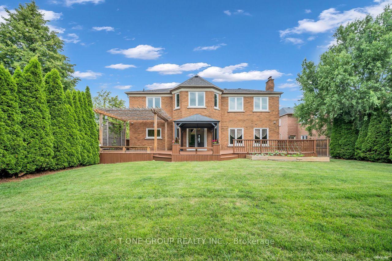 Photo 47 of 47 Hillhurst Drive, Richmond Hill, Bayview Hill — HOMEH