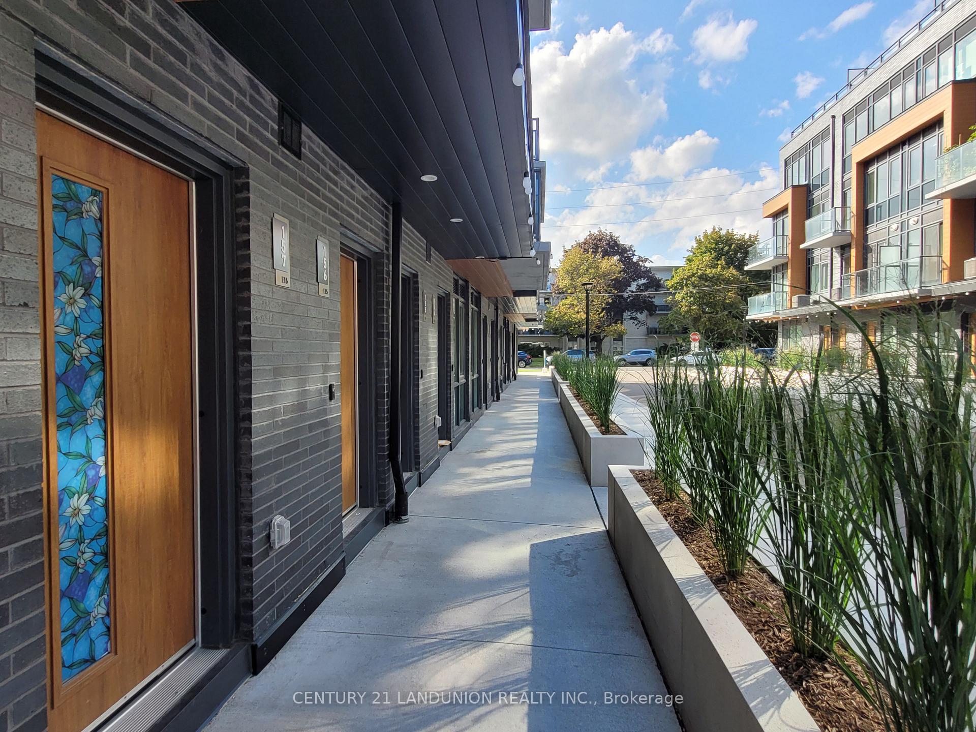 Photo 5 of Unit 157, 67 Curlew Drive, North York, Parkwoods-Donalda — HOMEH