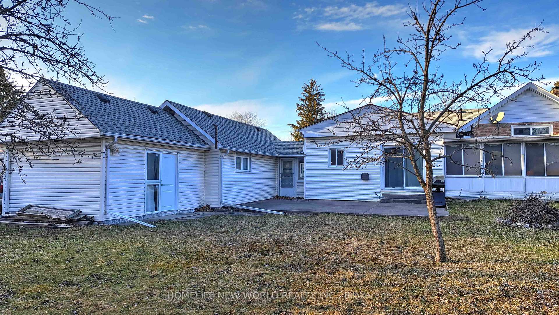 Photo 2 of 11 Riverglen Drive, Georgina, Keswick South — HOMEH