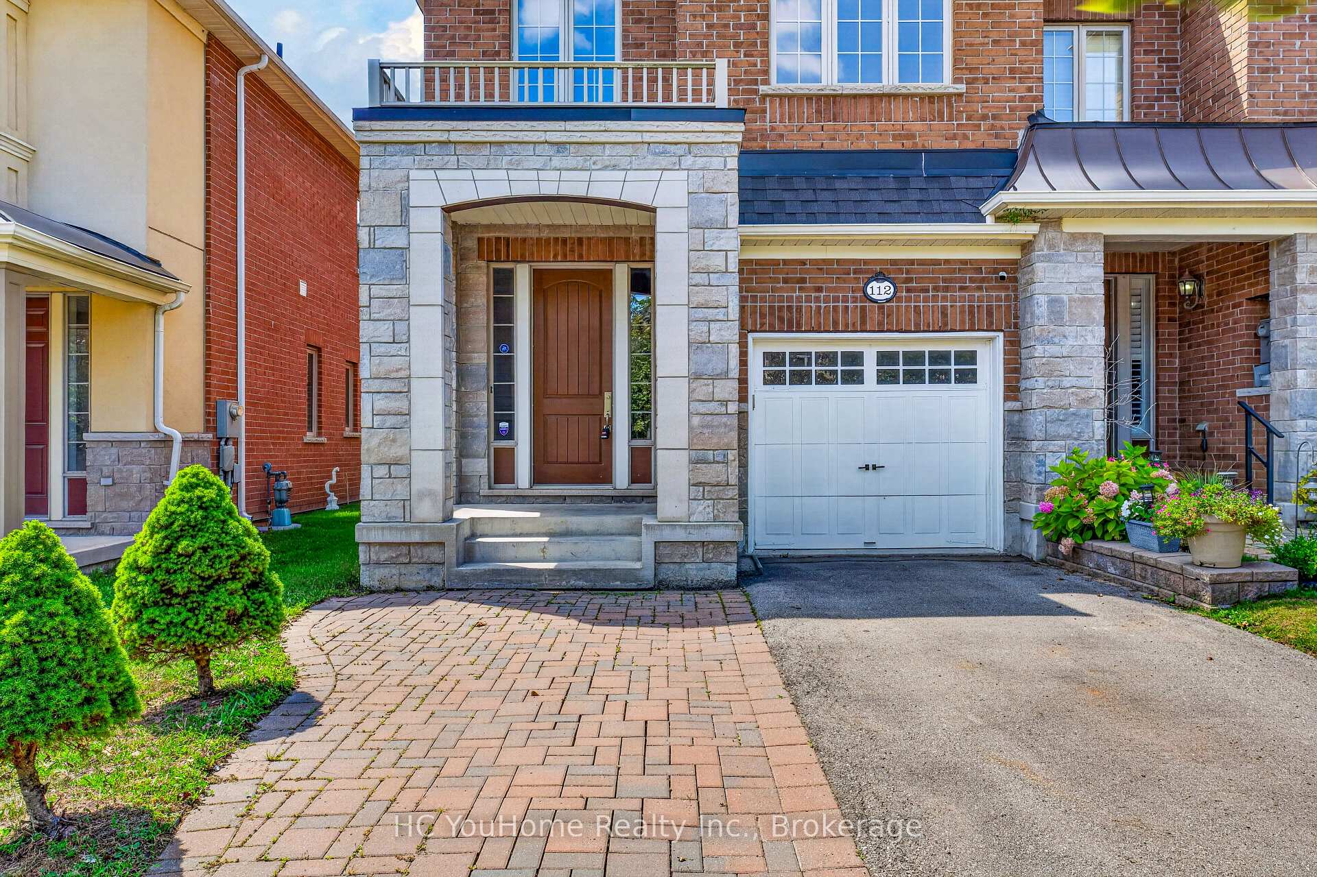 Photo 2 of 112 Lacewood Drive, Richmond Hill, Westbrook — HOMEH