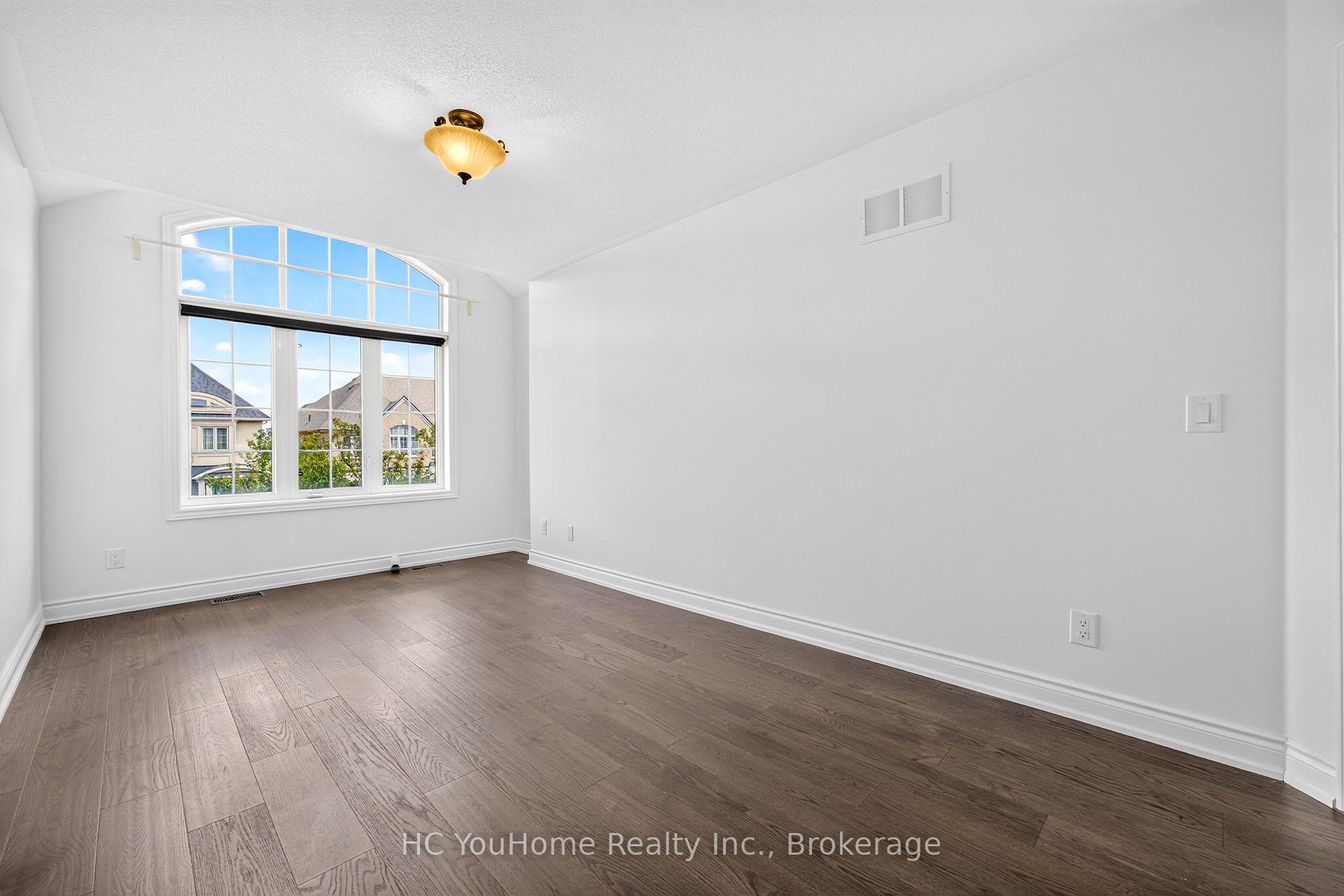 Photo 26 of 112 Lacewood Drive, Richmond Hill, Westbrook — HOMEH