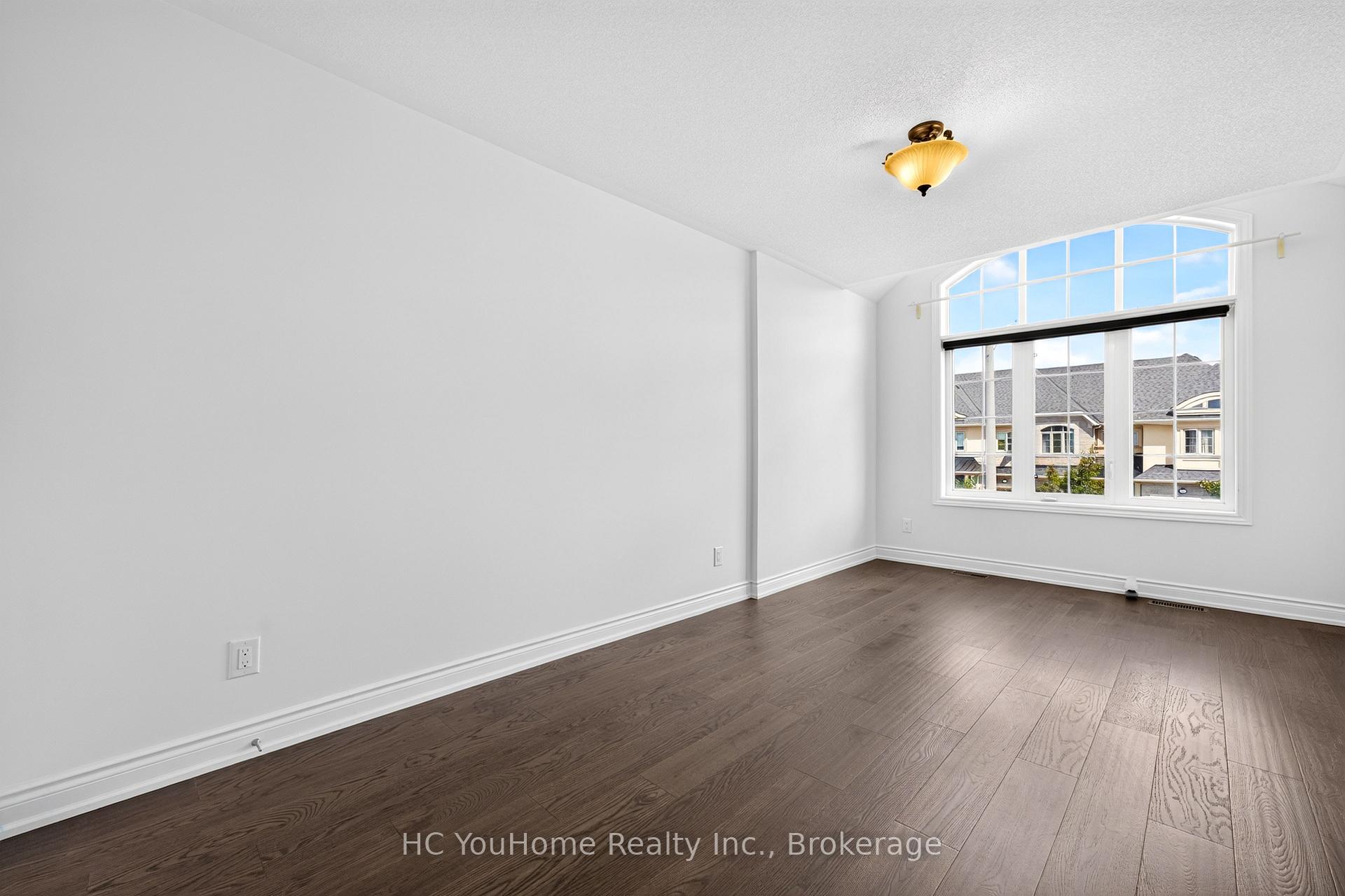 Photo 27 of 112 Lacewood Drive, Richmond Hill, Westbrook — HOMEH