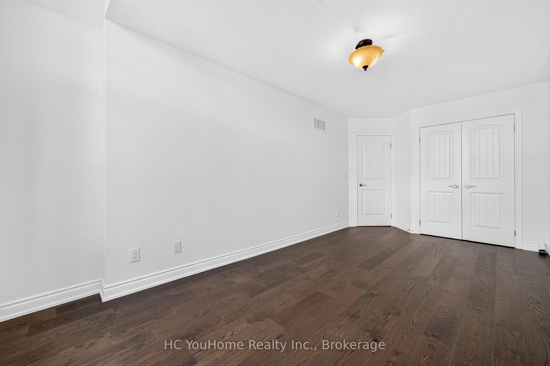 Photo 28 of 112 Lacewood Drive, Richmond Hill, Westbrook — HOMEH