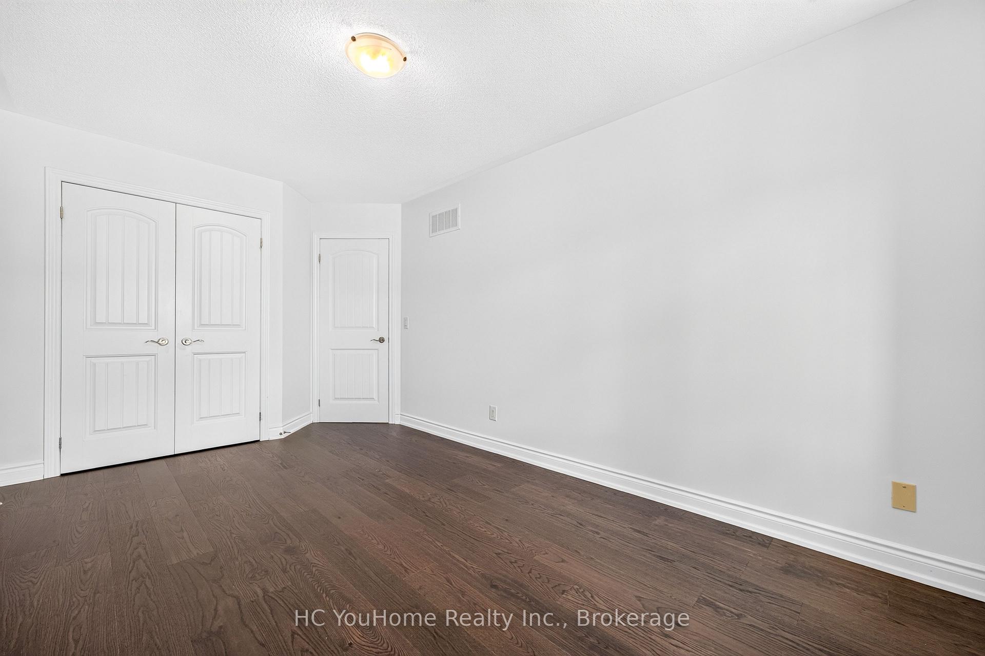 Photo 31 of 112 Lacewood Drive, Richmond Hill, Westbrook — HOMEH