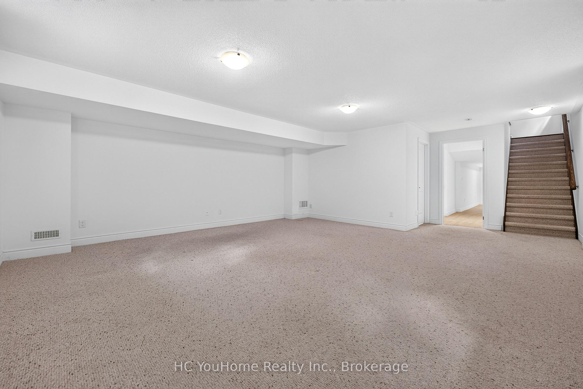 Photo 36 of 112 Lacewood Drive, Richmond Hill, Westbrook — HOMEH