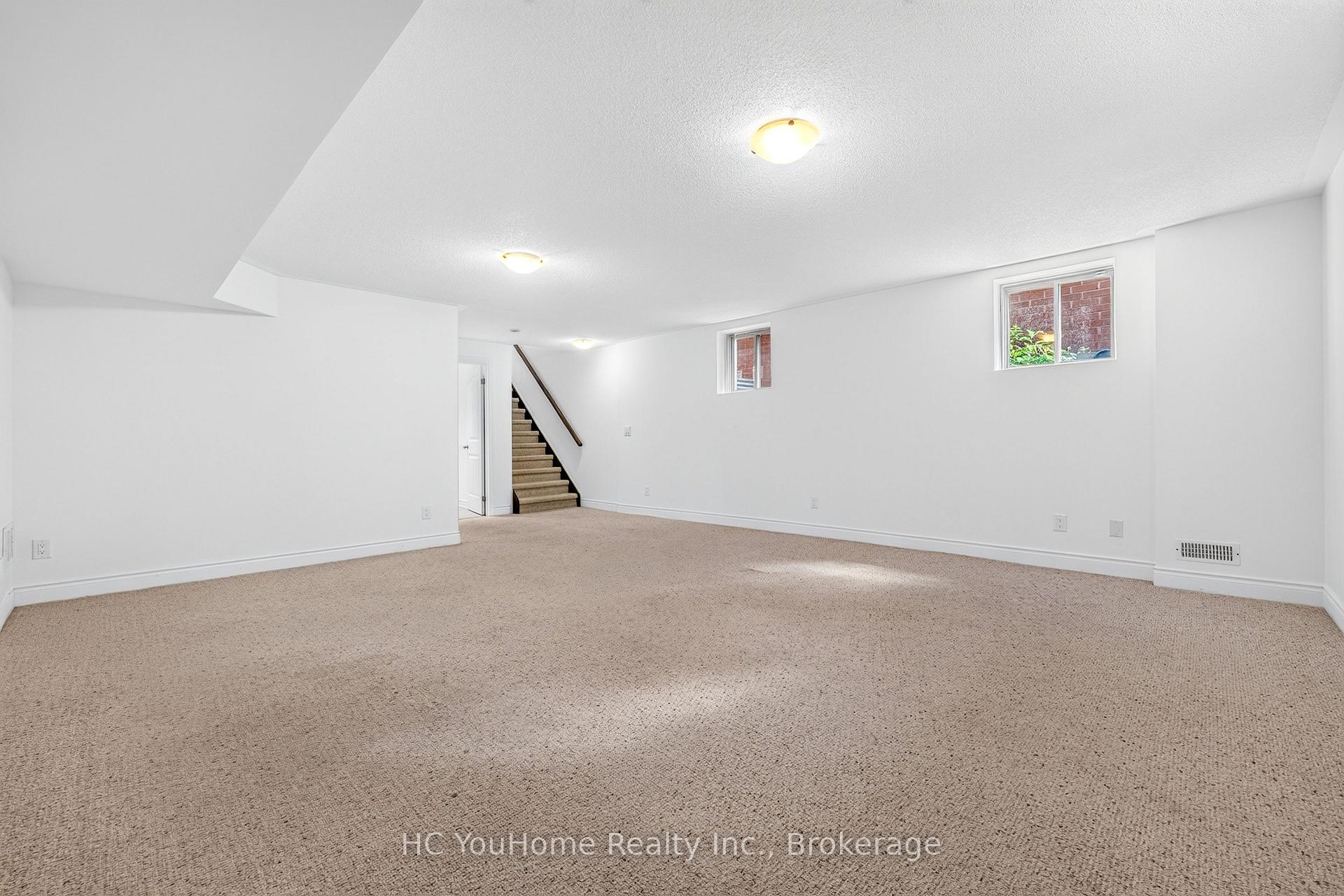Photo 38 of 112 Lacewood Drive, Richmond Hill, Westbrook — HOMEH