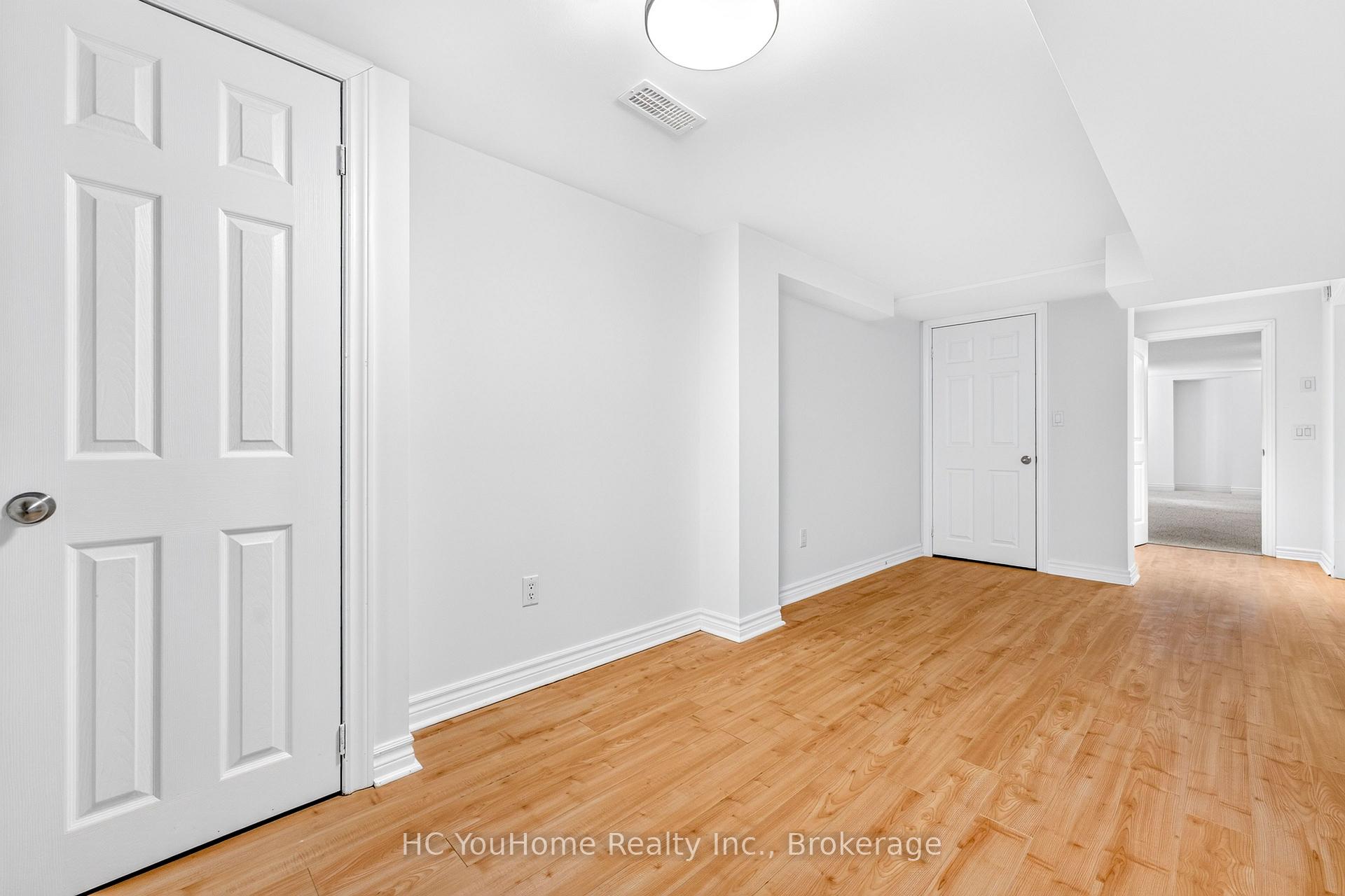 Photo 40 of 112 Lacewood Drive, Richmond Hill, Westbrook — HOMEH