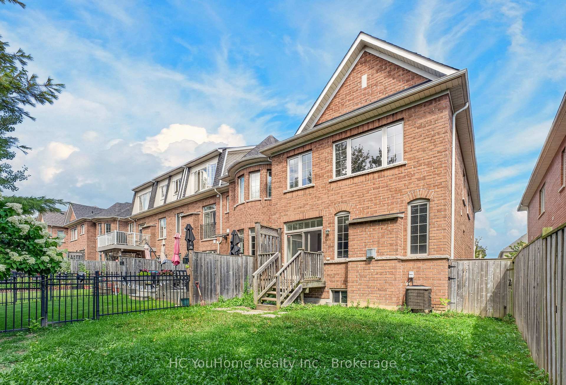 Photo 43 of 112 Lacewood Drive, Richmond Hill, Westbrook — HOMEH