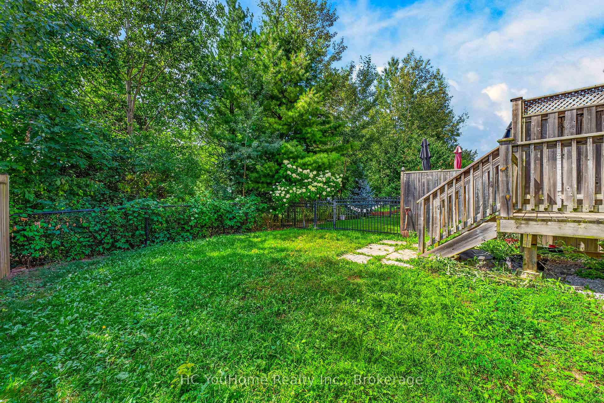 Photo 45 of 112 Lacewood Drive, Richmond Hill, Westbrook — HOMEH