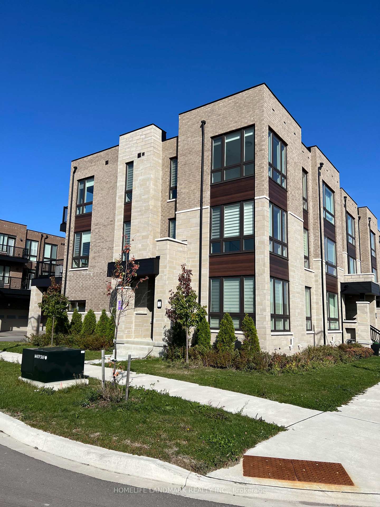 Photo 2 of 2 Concetta Conte Avenue, Markham, Victoria Square — HOMEH