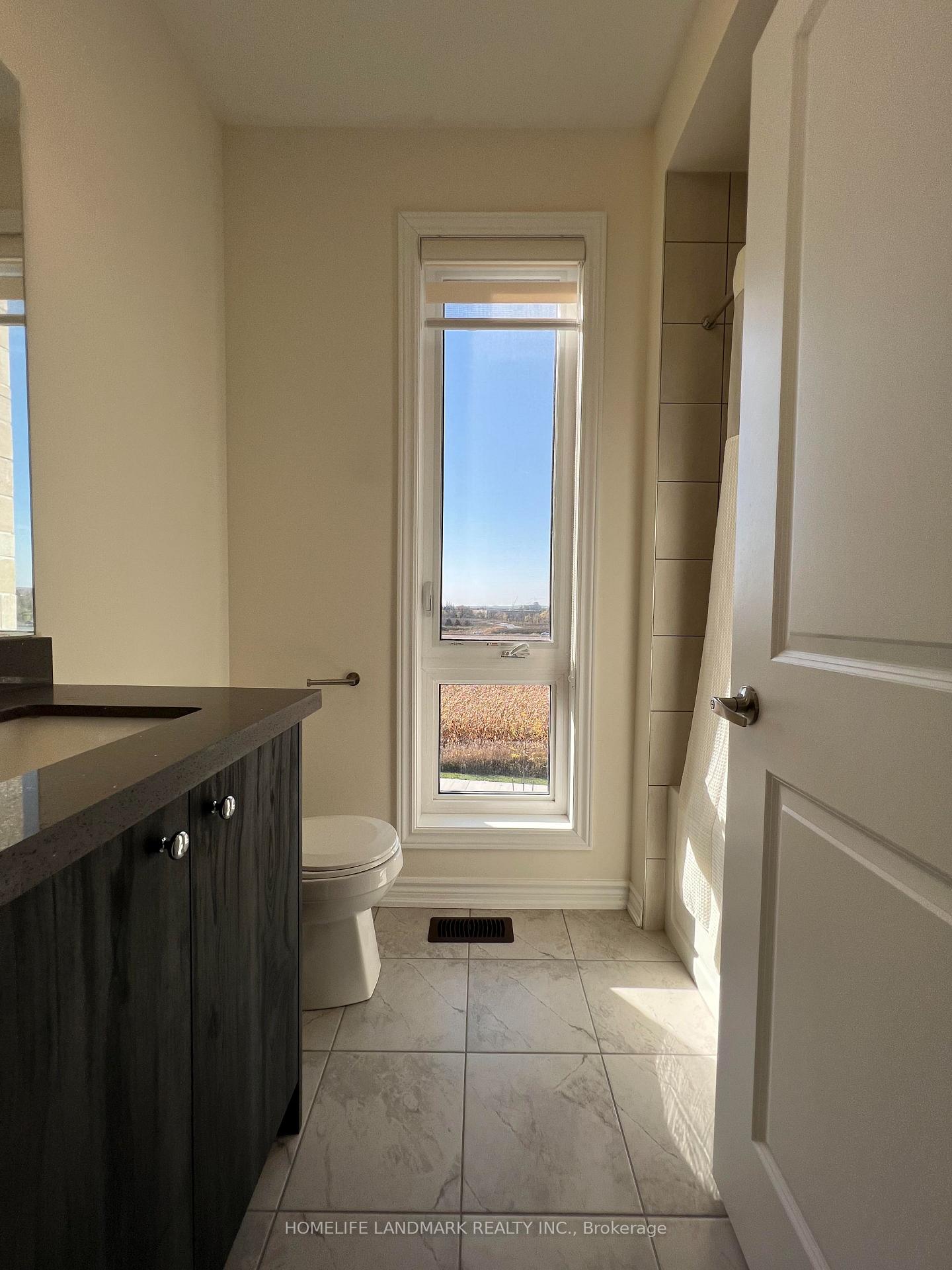 Photo 15 of 2 Concetta Conte Avenue, Markham, Victoria Square — HOMEH