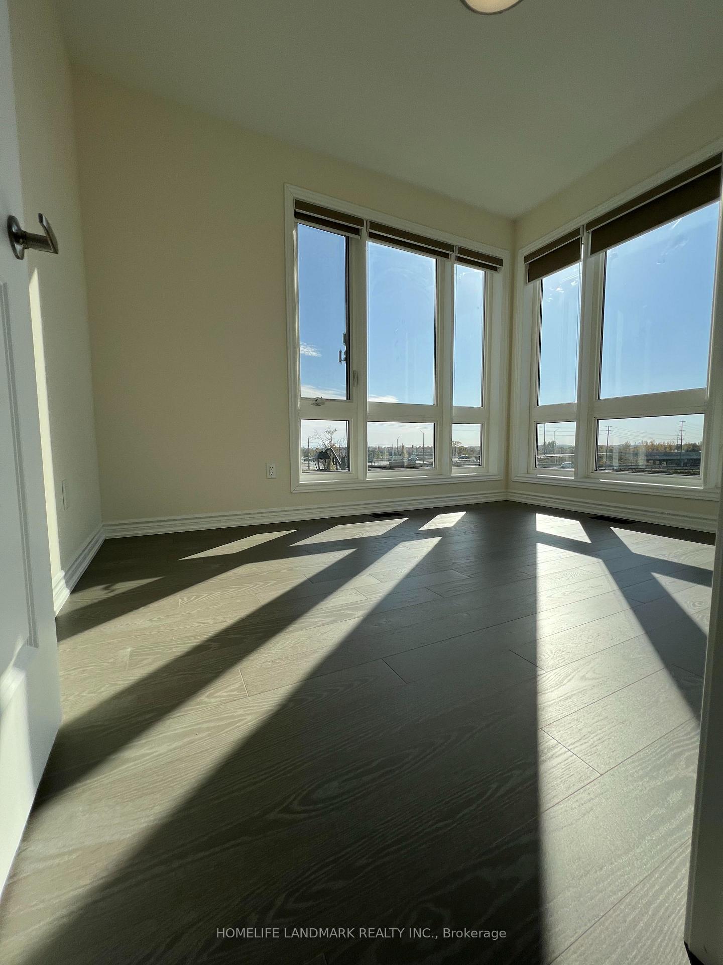 Photo 16 of 2 Concetta Conte Avenue, Markham, Victoria Square — HOMEH