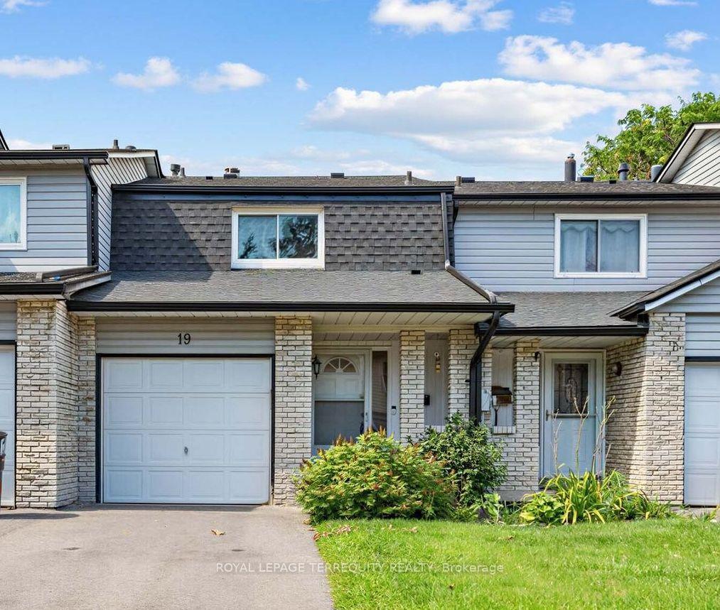 Photo 1 of Unit 19, 1330 Trowbridge Drive, Oshawa, Centennial — HOMEH