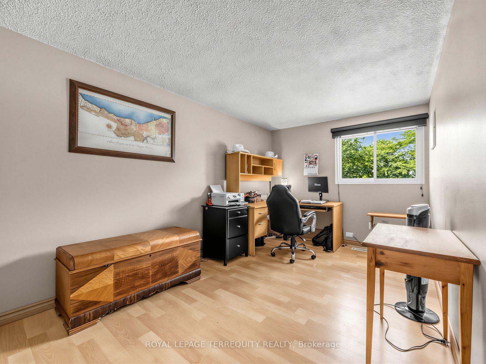 Photo 20 of Unit 19, 1330 Trowbridge Drive, Oshawa, Centennial — HOMEH