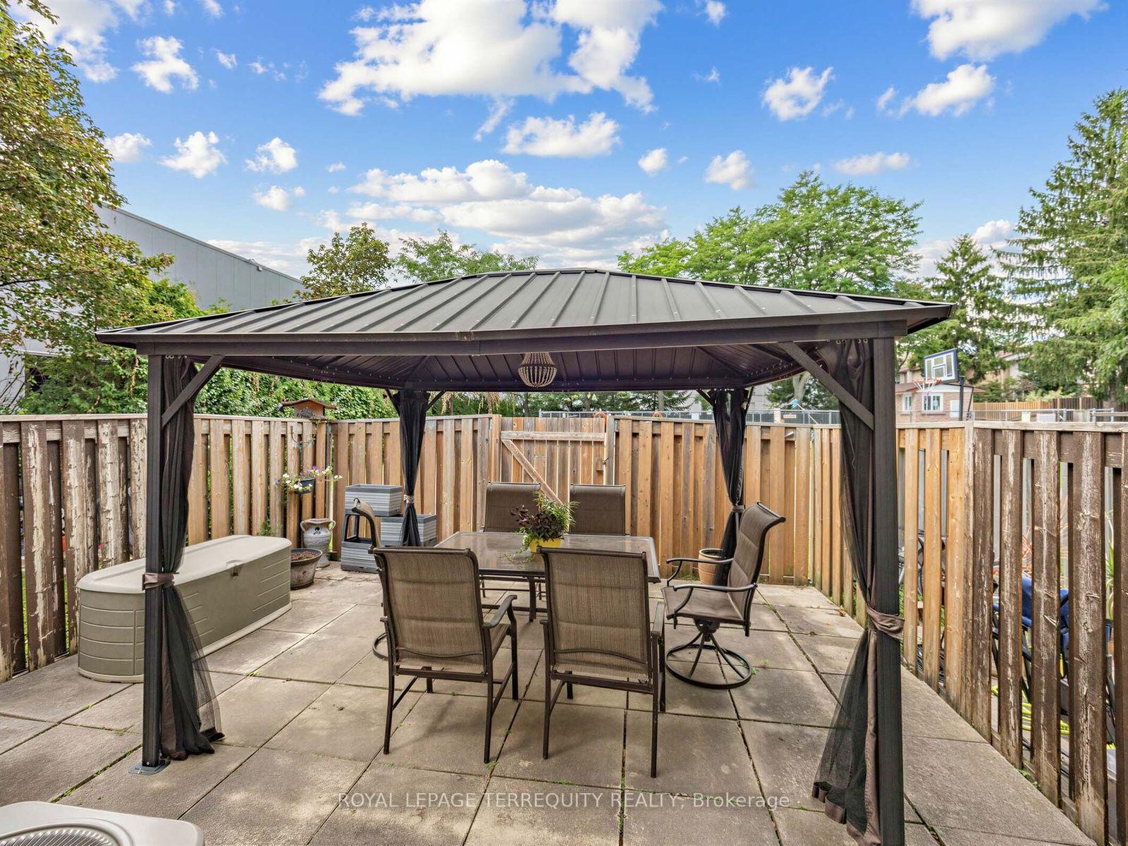 Photo 28 of Unit 19, 1330 Trowbridge Drive, Oshawa, Centennial — HOMEH