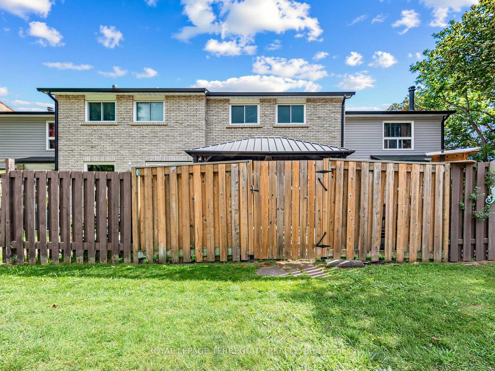 Photo 35 of Unit 19, 1330 Trowbridge Drive, Oshawa, Centennial — HOMEH