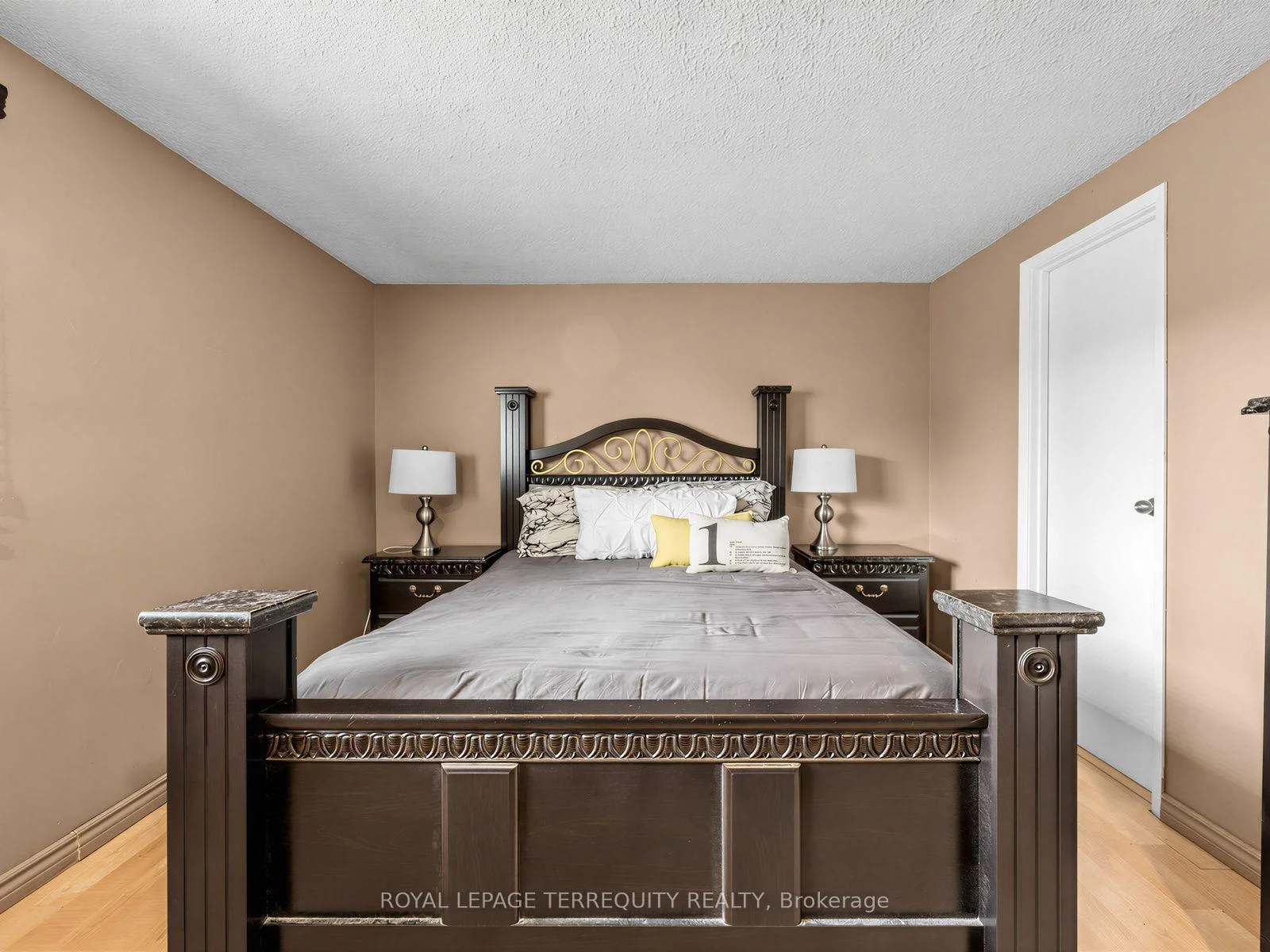 Photo 25 of Unit 19, 1330 Trowbridge Drive, Oshawa, Centennial — HOMEH