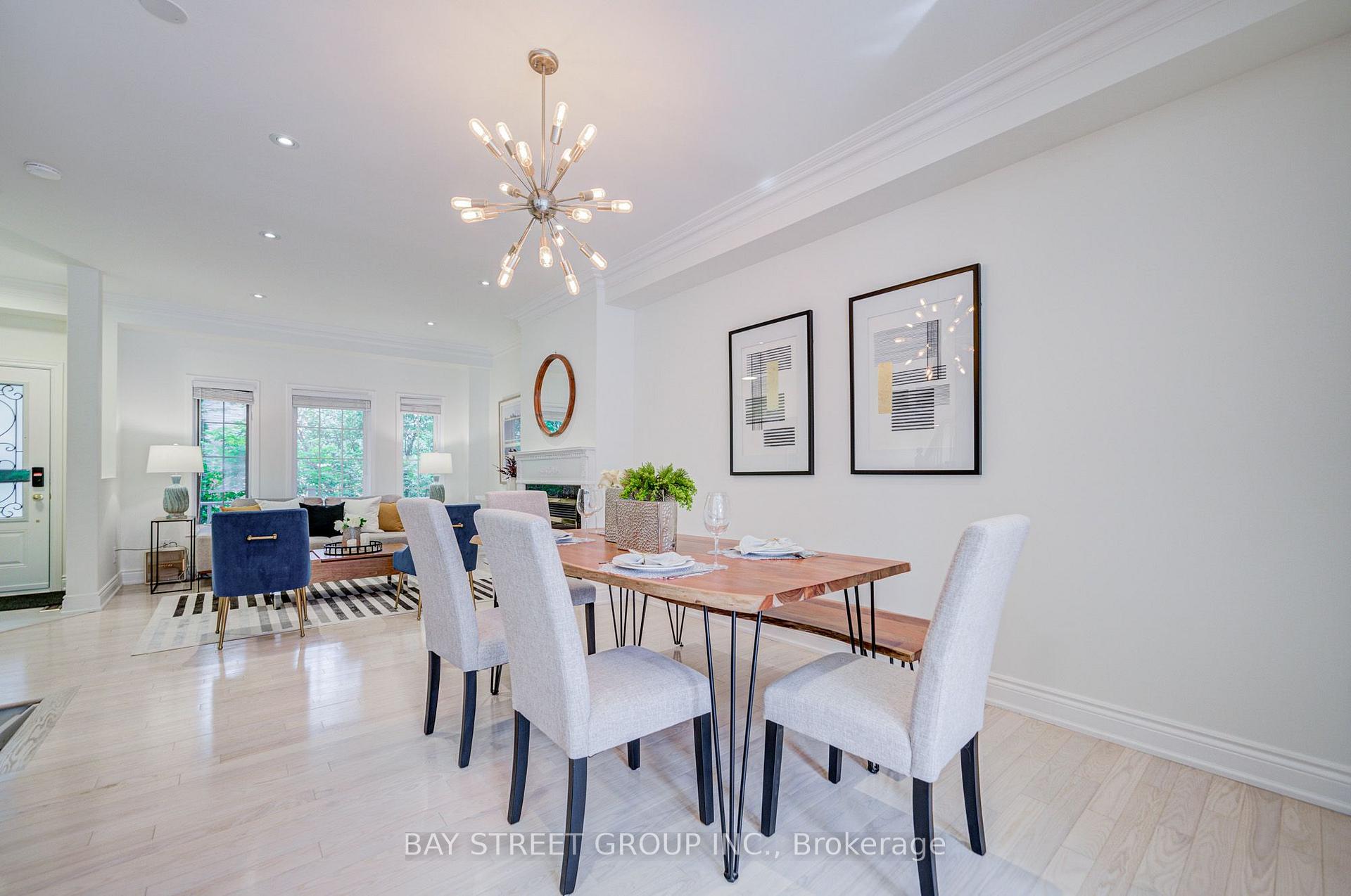Photo 9 of 5 Luxton Avenue, Aurora, Bayview Wellington — HOMEH