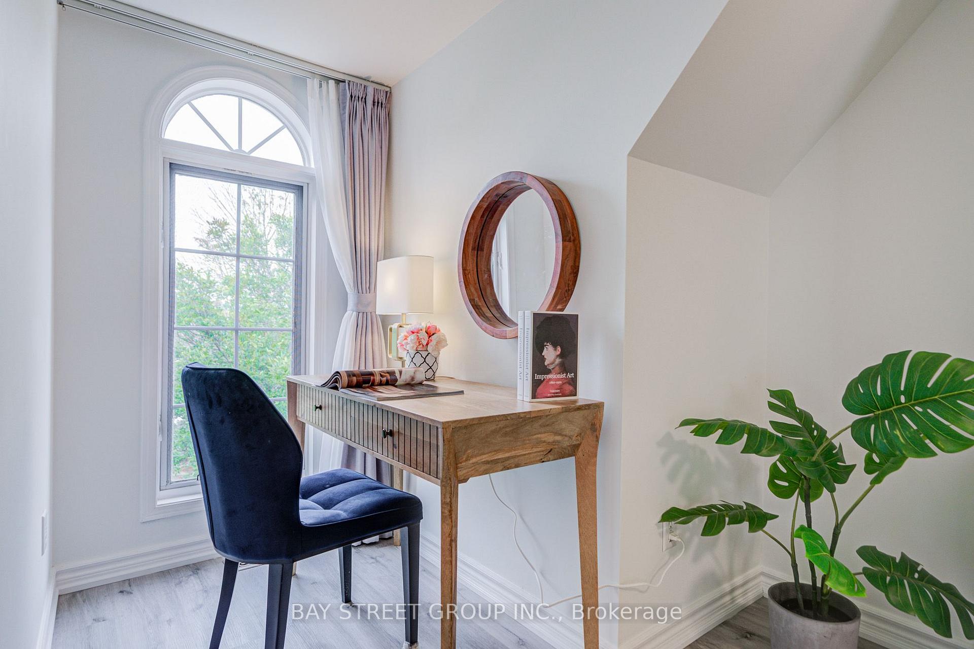 Photo 29 of 5 Luxton Avenue, Aurora, Bayview Wellington — HOMEH