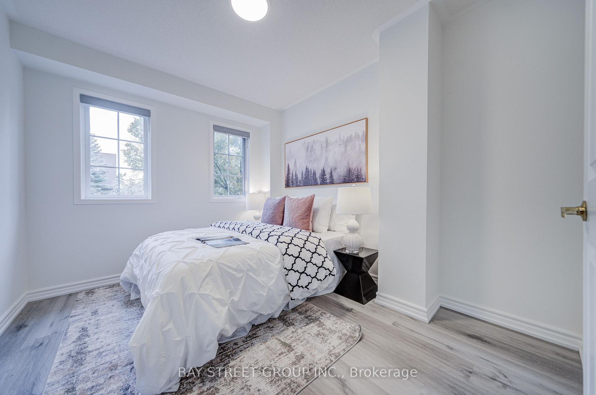 Photo 35 of 5 Luxton Avenue, Aurora, Bayview Wellington — HOMEH