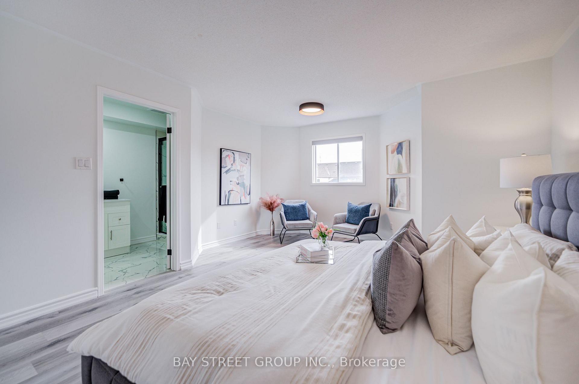 Photo 41 of 5 Luxton Avenue, Aurora, Bayview Wellington — HOMEH