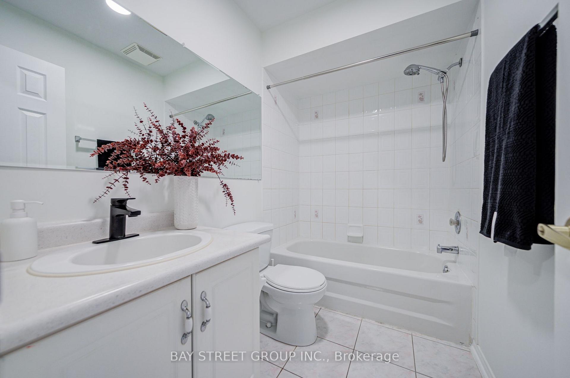 Photo 44 of 5 Luxton Avenue, Aurora, Bayview Wellington — HOMEH
