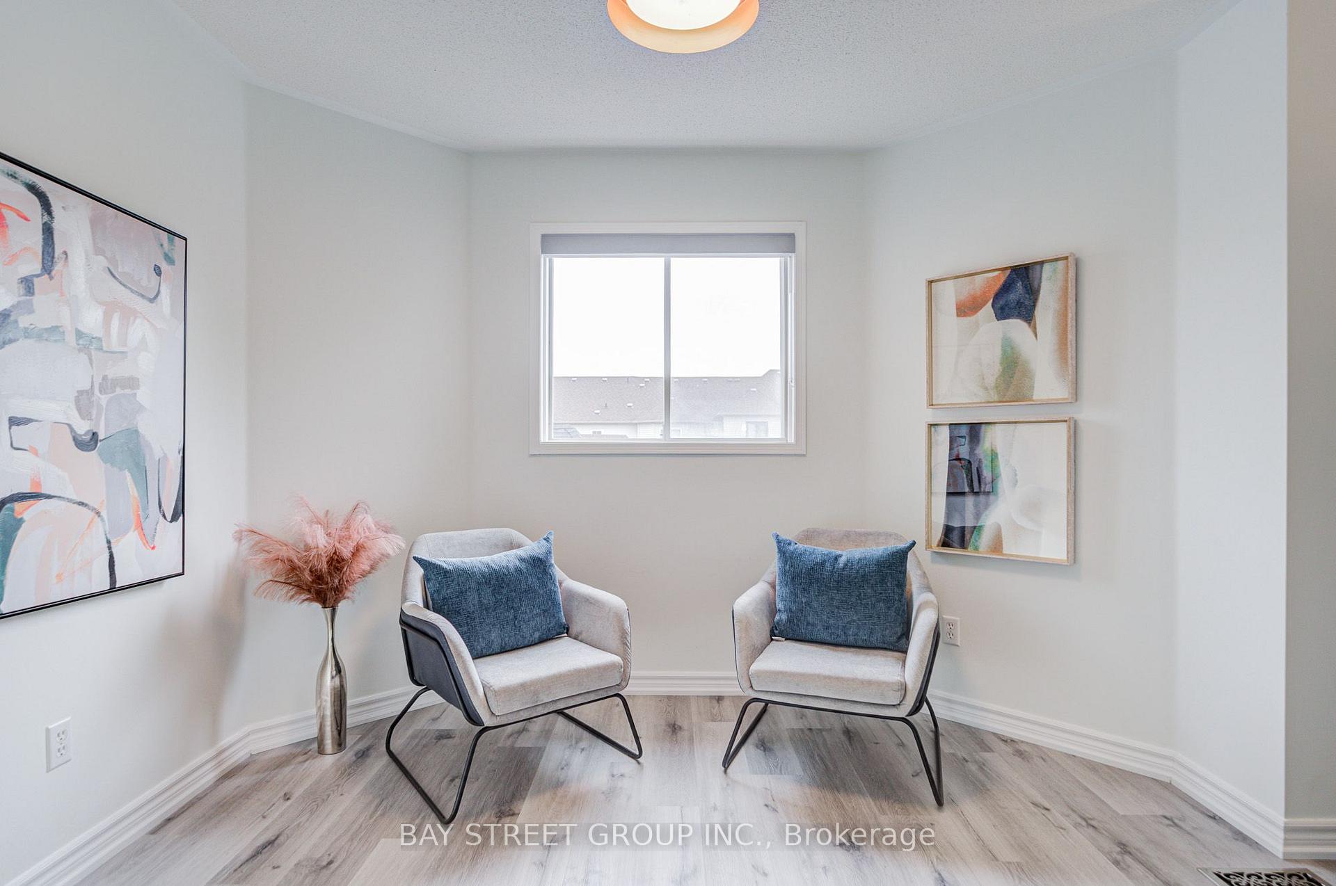 Photo 45 of 5 Luxton Avenue, Aurora, Bayview Wellington — HOMEH