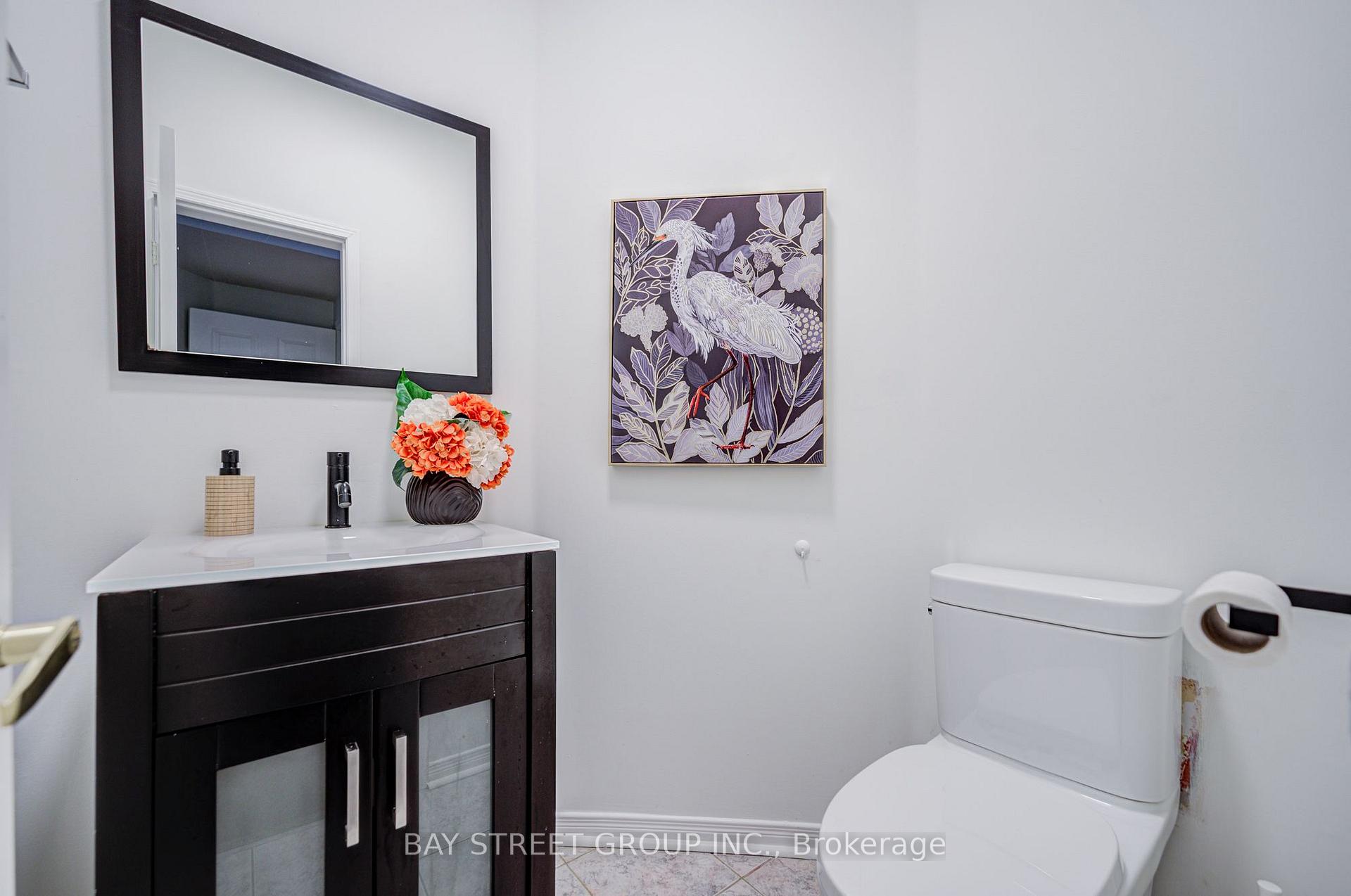 Photo 46 of 5 Luxton Avenue, Aurora, Bayview Wellington — HOMEH