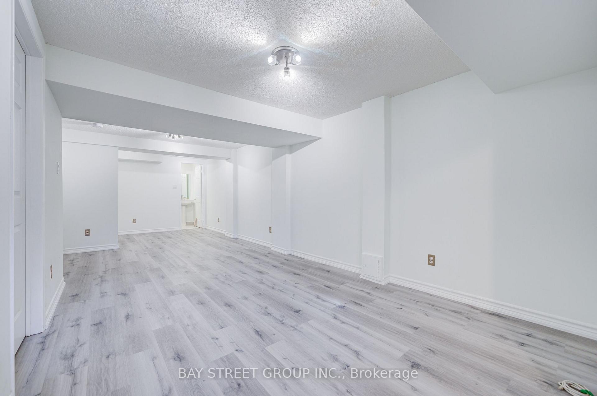 Photo 47 of 5 Luxton Avenue, Aurora, Bayview Wellington — HOMEH
