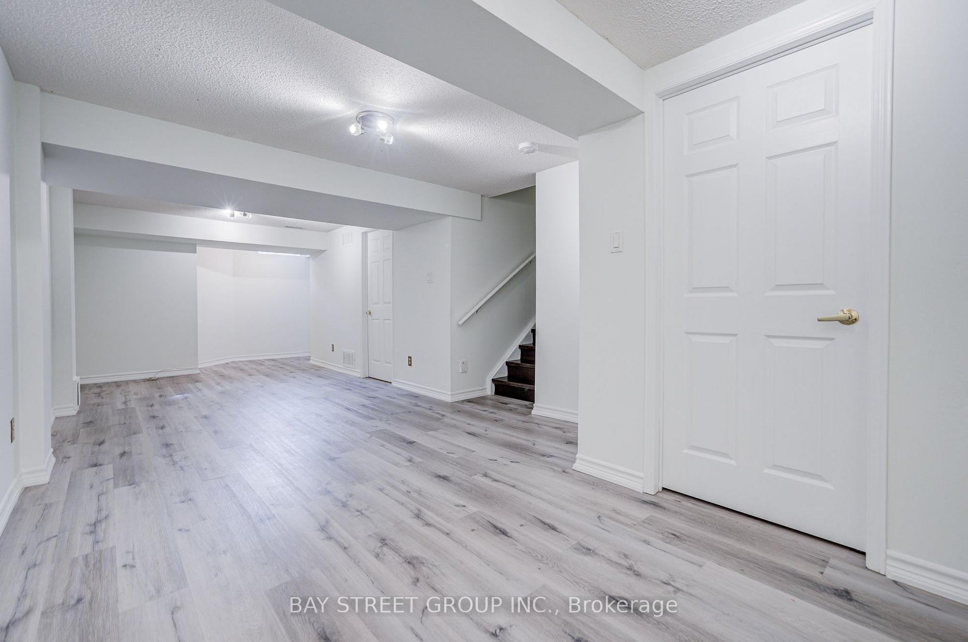 Photo 48 of 5 Luxton Avenue, Aurora, Bayview Wellington — HOMEH