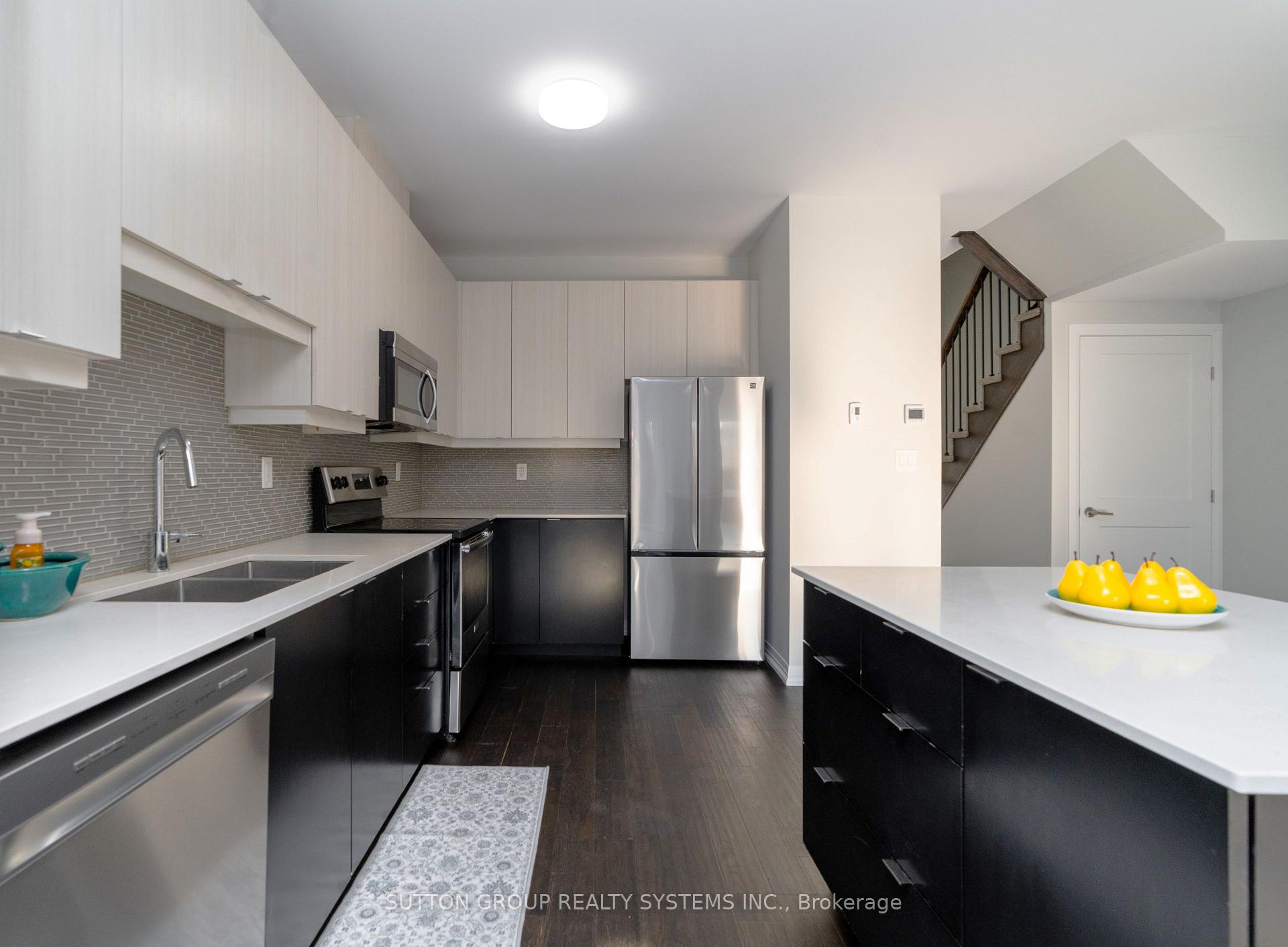 Photo 12 of 4008 Crown Street, Lincoln, Beamsville — HOMEH