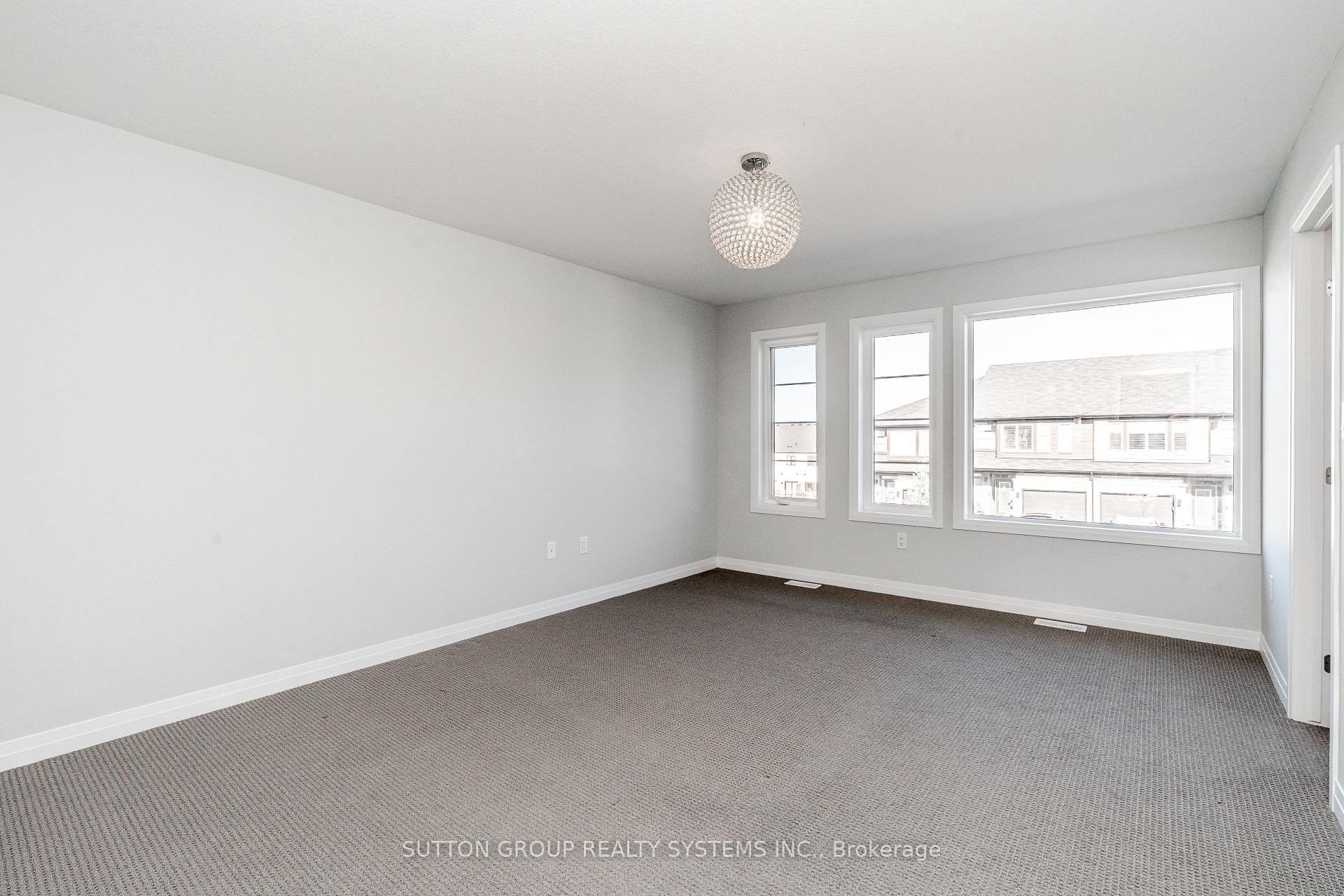 Photo 17 of 4008 Crown Street, Lincoln, Beamsville — HOMEH