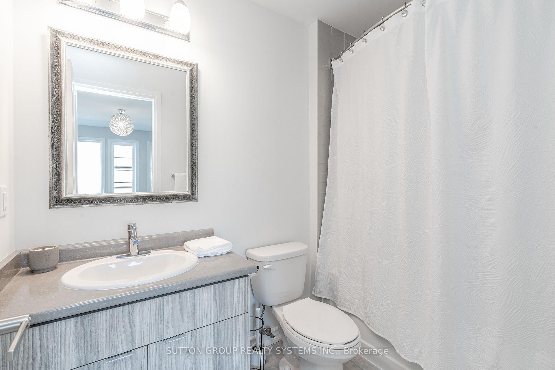 Photo 21 of 4008 Crown Street, Lincoln, Beamsville — HOMEH
