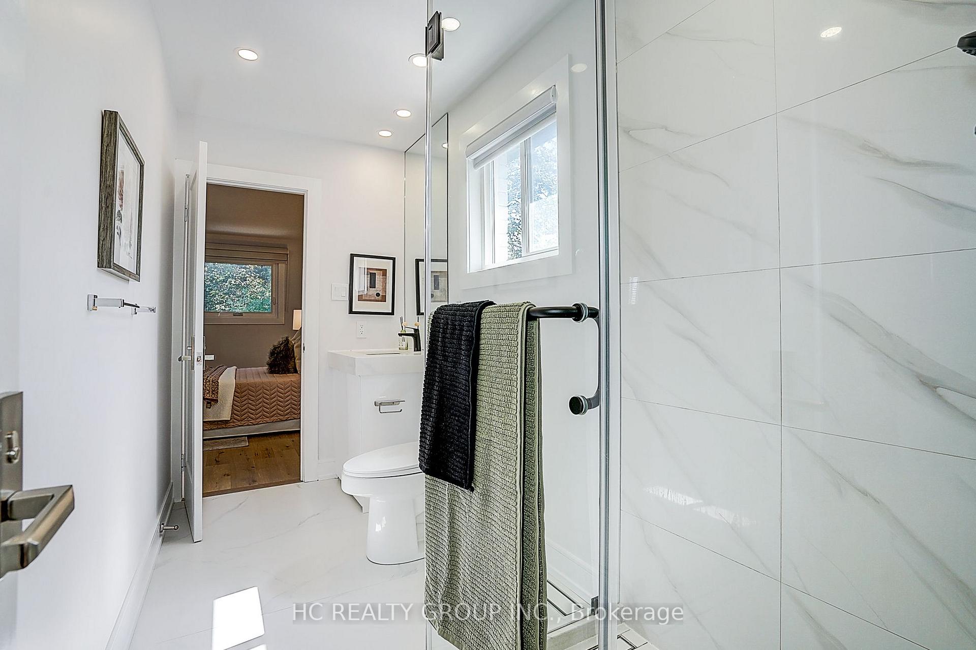 Photo 35 of 77 Forty Second Street, Markham, Markville — HOMEH