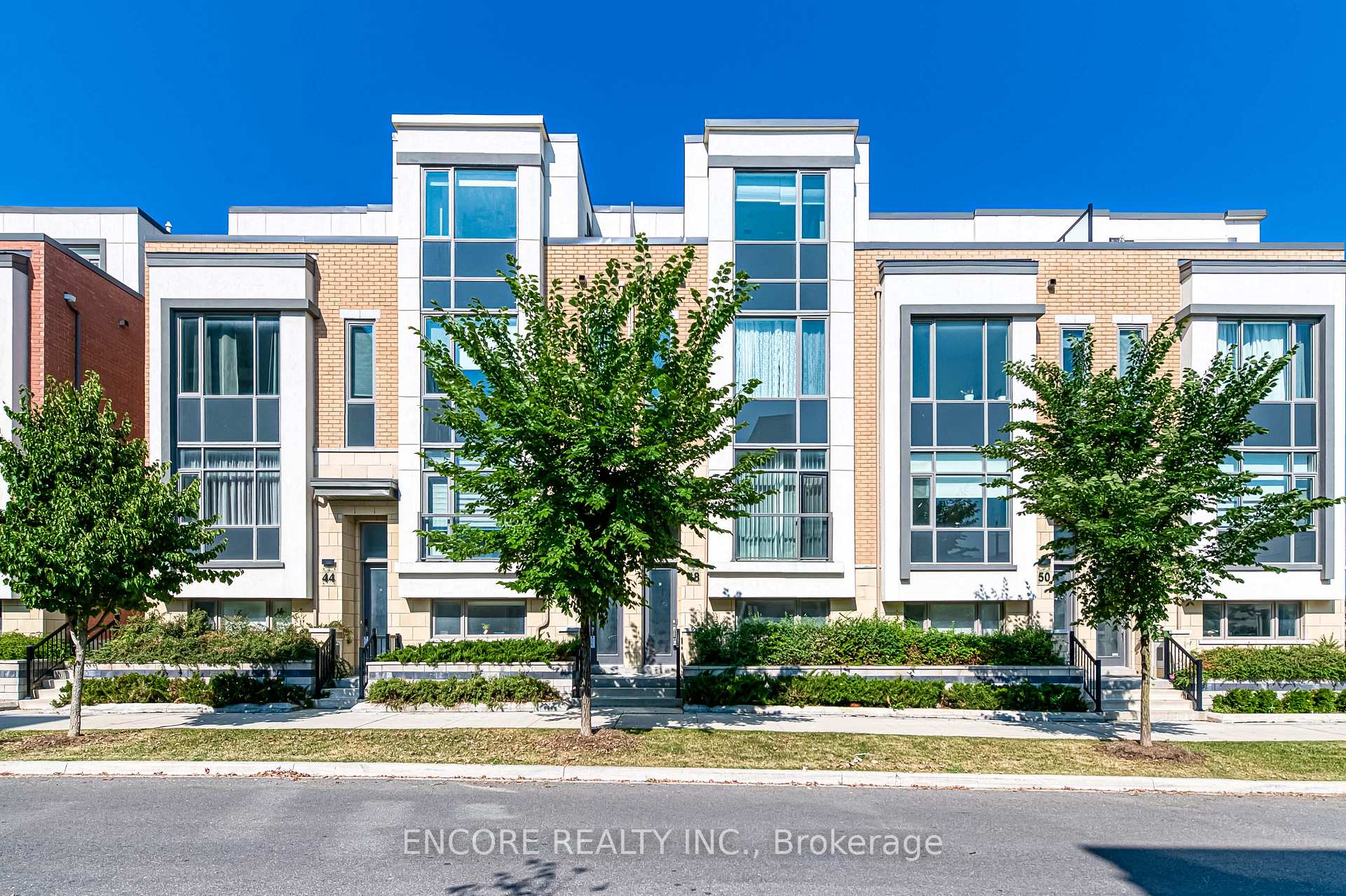 Photo 2 of 48 William Saville Street, Markham, Unionville — HOMEH