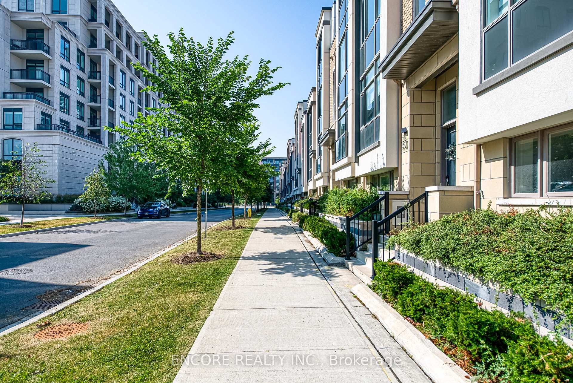 Photo 5 of 48 William Saville Street, Markham, Unionville — HOMEH