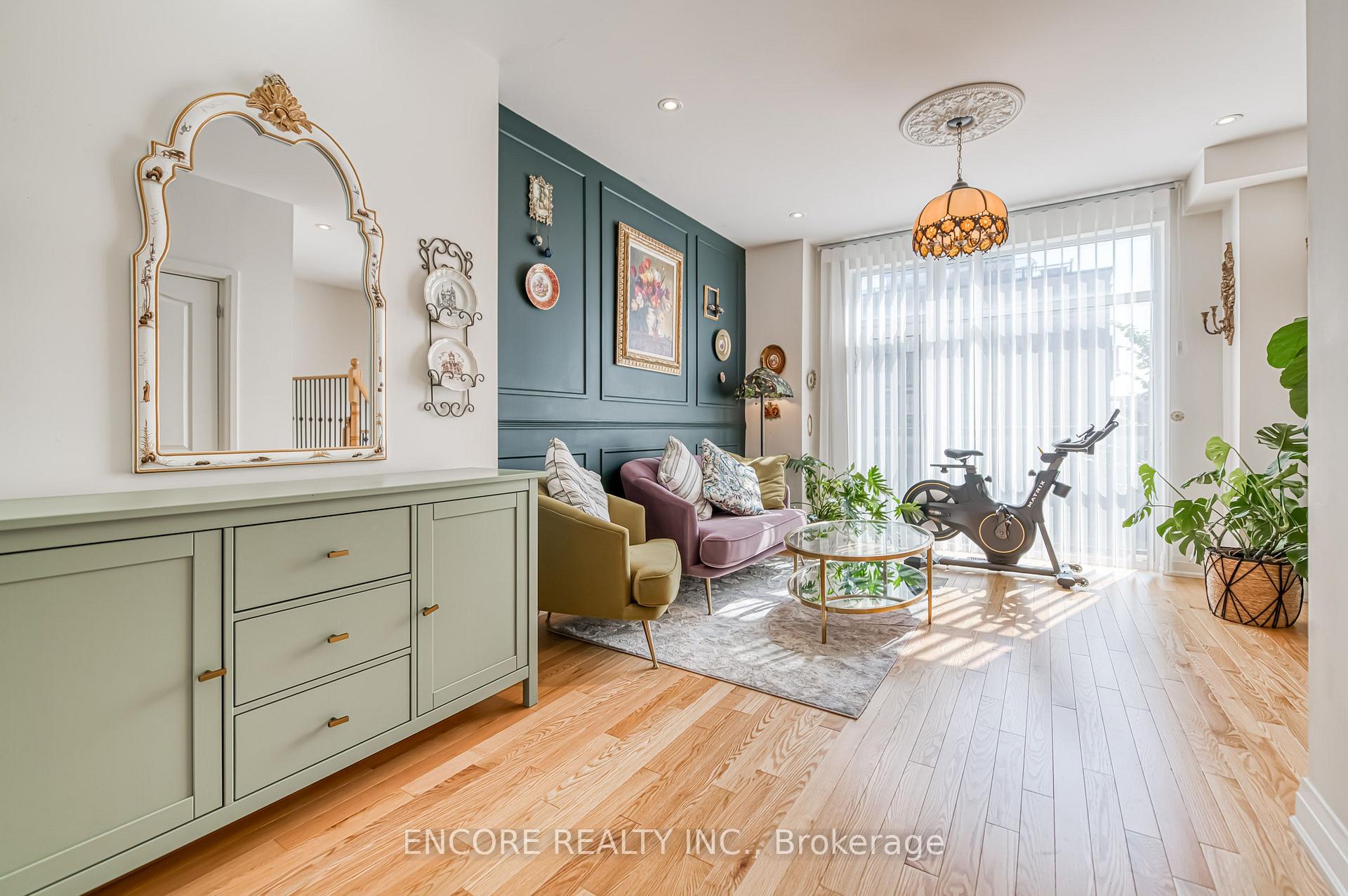 Photo 7 of 48 William Saville Street, Markham, Unionville — HOMEH