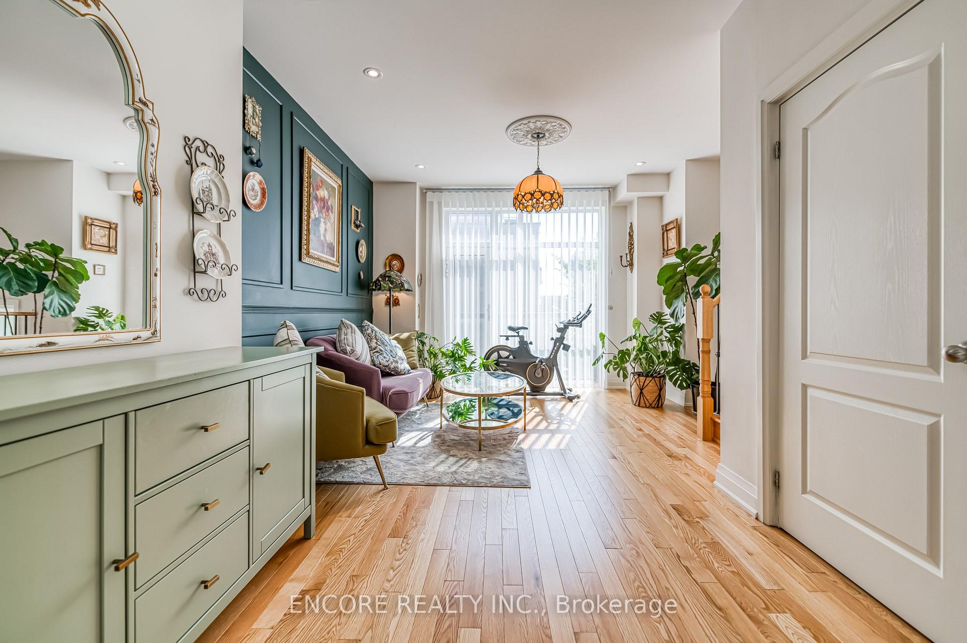Photo 8 of 48 William Saville Street, Markham, Unionville — HOMEH