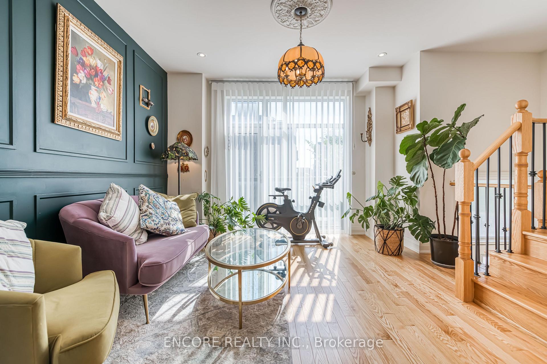 Photo 9 of 48 William Saville Street, Markham, Unionville — HOMEH