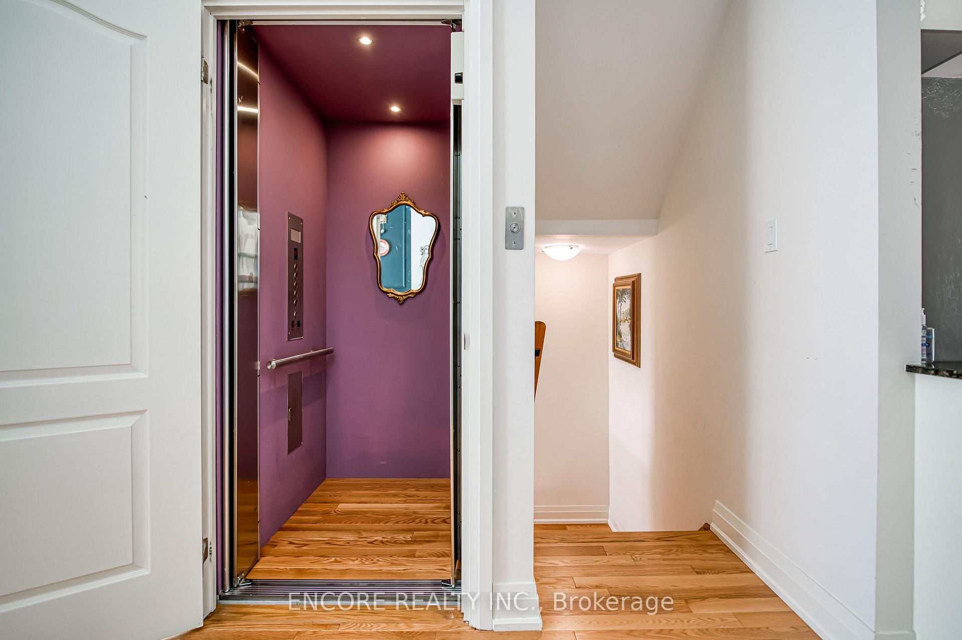 Photo 12 of 48 William Saville Street, Markham, Unionville — HOMEH