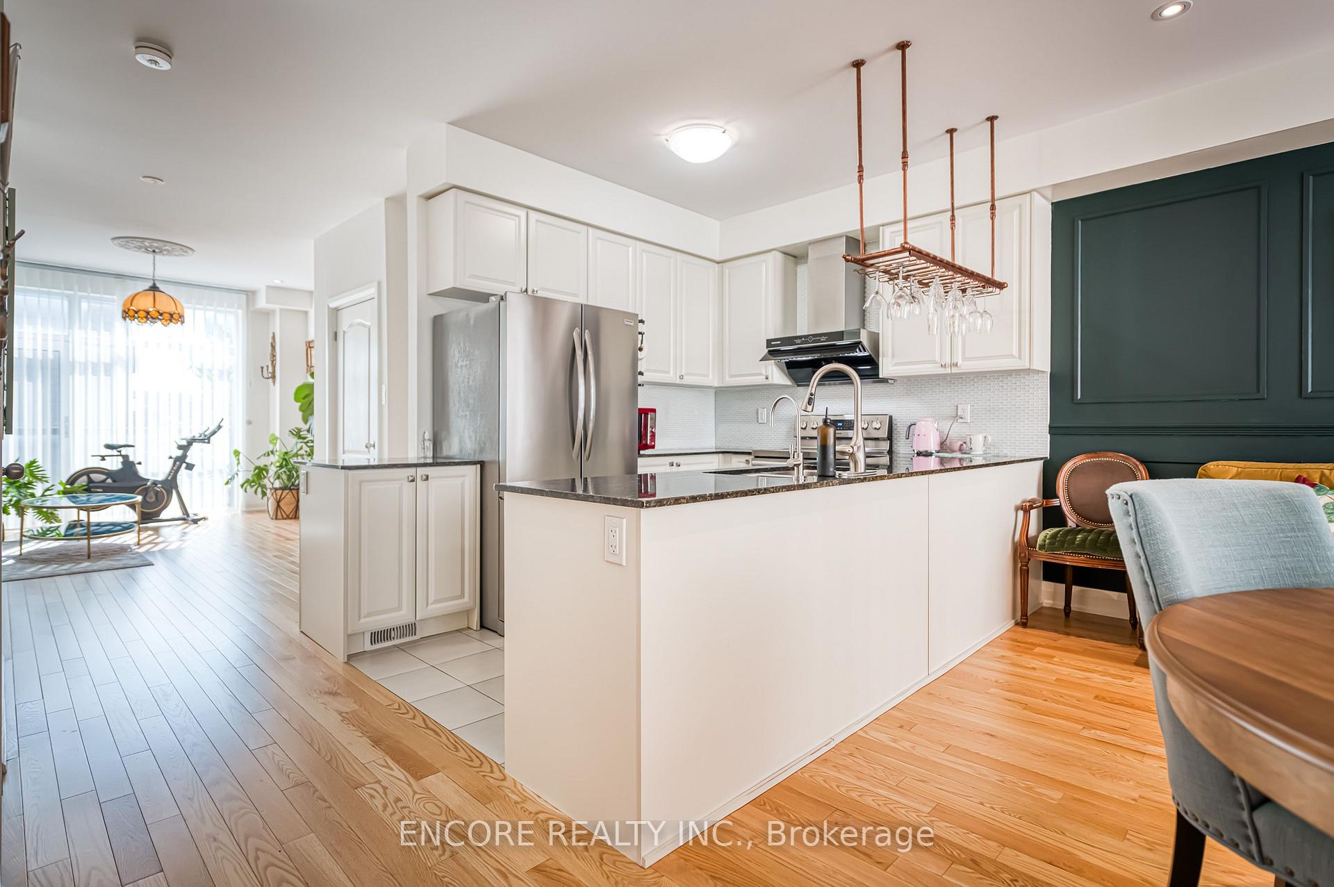 Photo 21 of 48 William Saville Street, Markham, Unionville — HOMEH