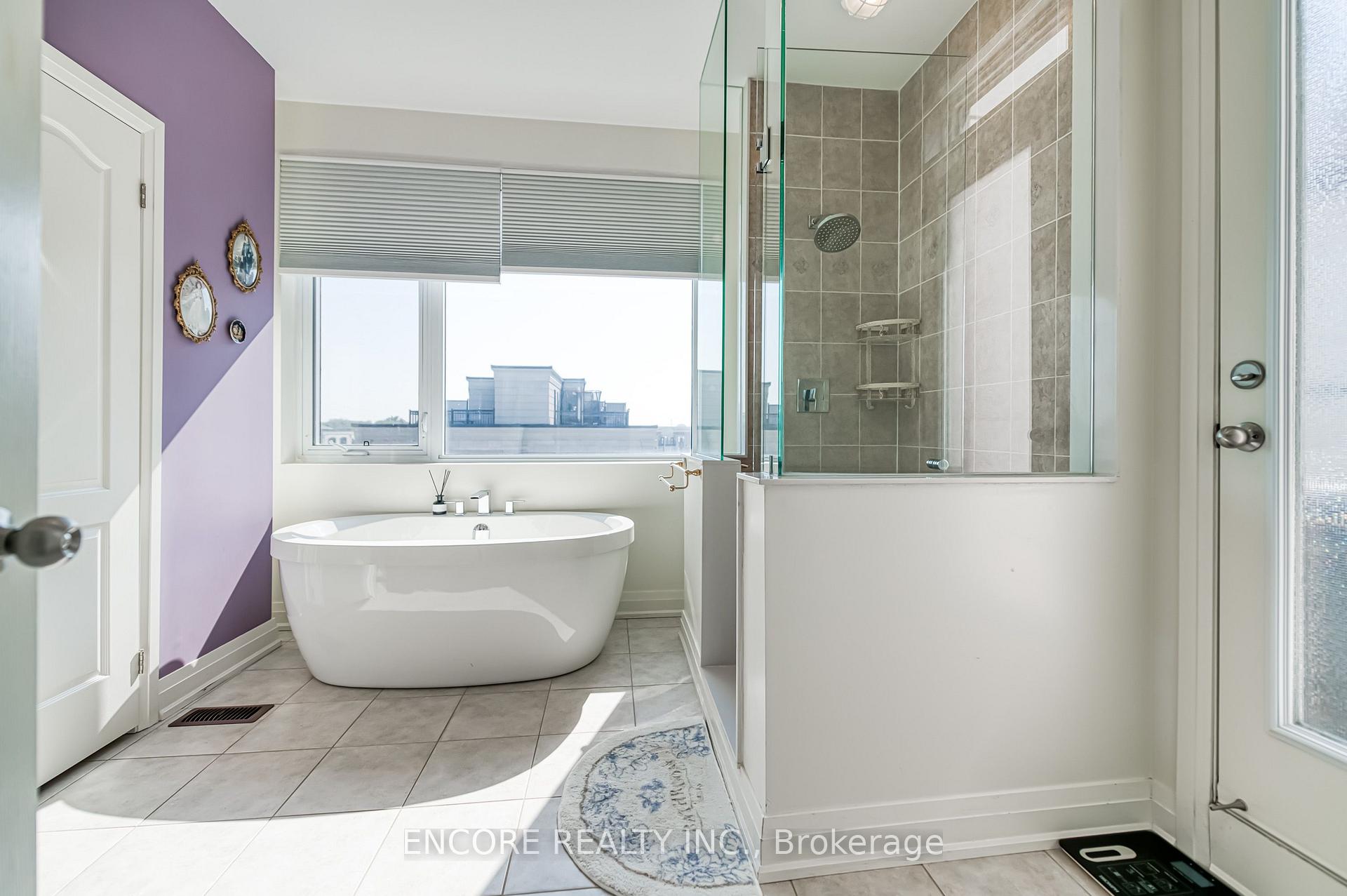 Photo 36 of 48 William Saville Street, Markham, Unionville — HOMEH