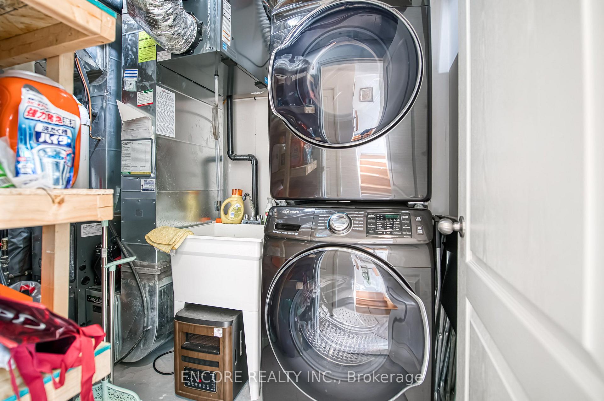 Photo 41 of 48 William Saville Street, Markham, Unionville — HOMEH