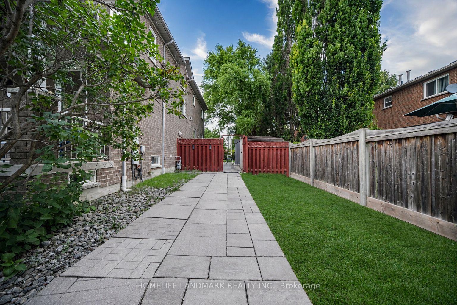 Photo 44 of 40 Silver Linden Drive, Richmond Hill, Langstaff — HOMEH