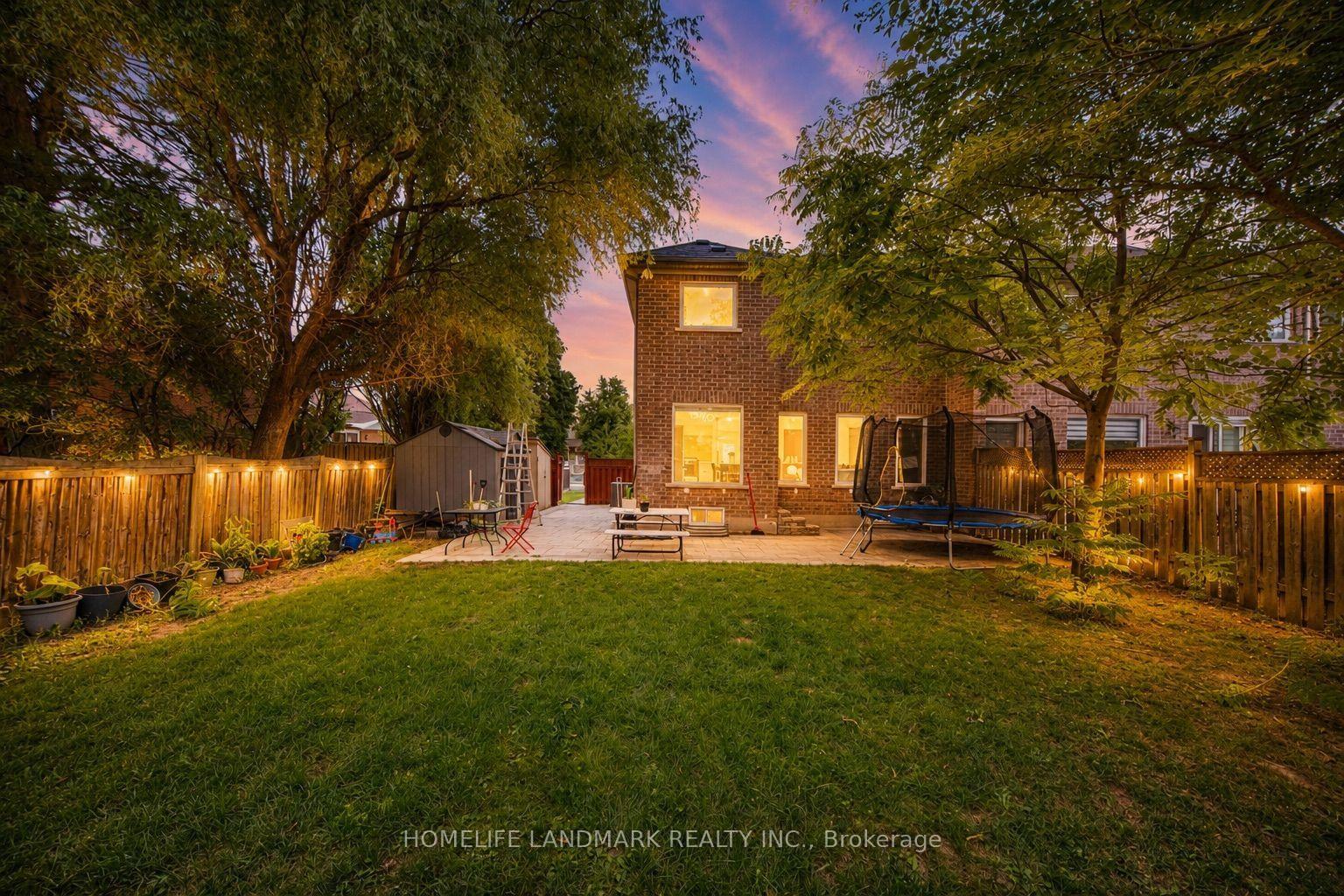 Photo 49 of 40 Silver Linden Drive, Richmond Hill, Langstaff — HOMEH