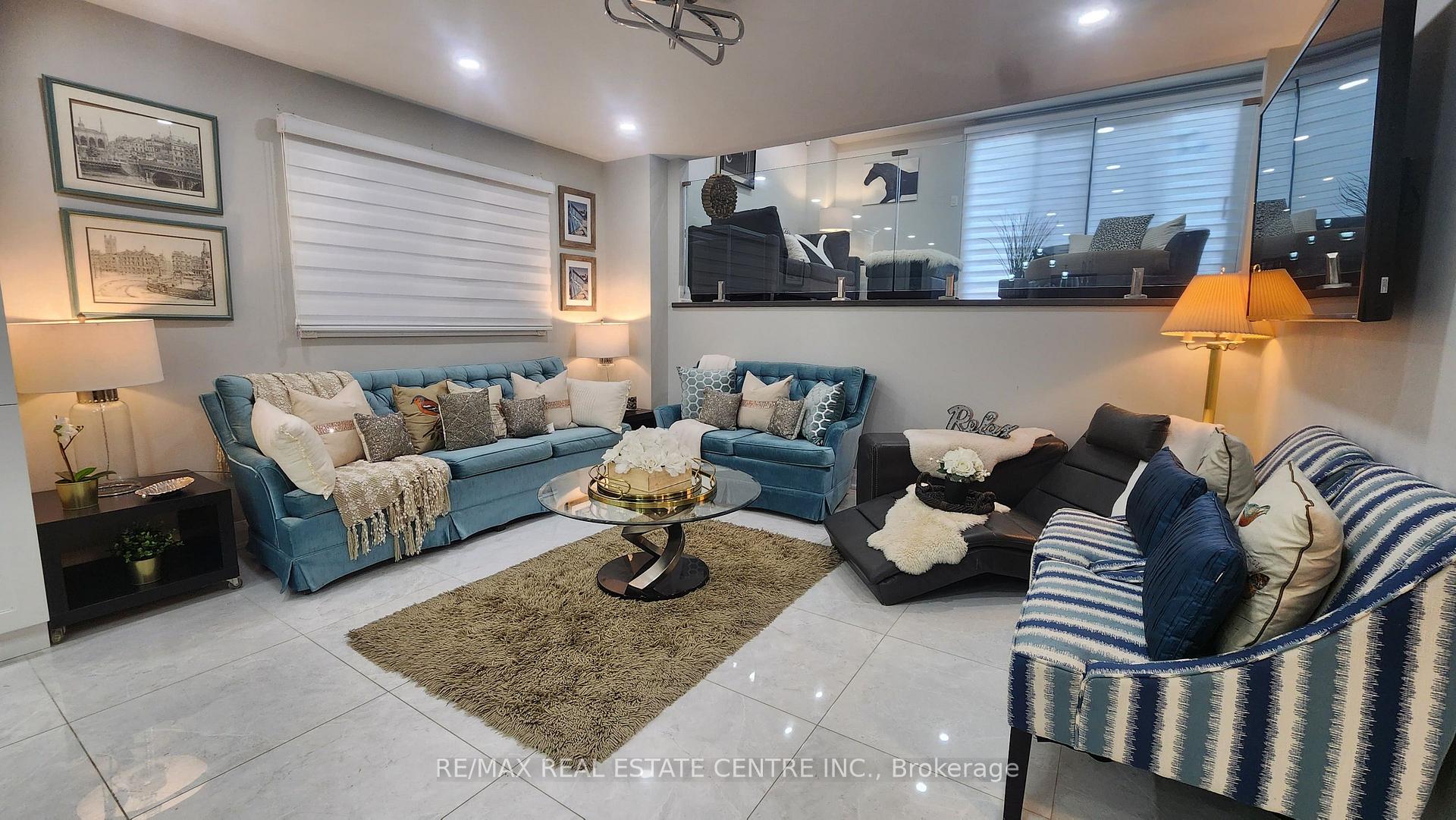 Photo 6 of Unit Main, 4079 Trapper Crescent, Mississauga, Erin Mills — HOMEH